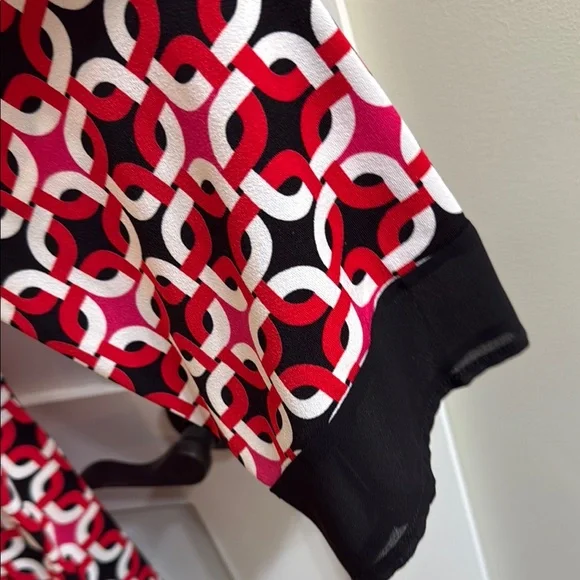 Ruby Rd. Red and Black Geometric Tunic - Picture 4 of 4